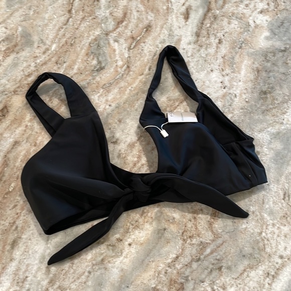 PRAIRIE SWIM MUSKOKA BIKINI TOP - BLACK - Picture 6 of 7